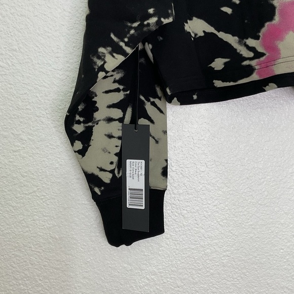 NWT Noli Cropped Tie Dye Sweatshirt - Picture 2 of 4